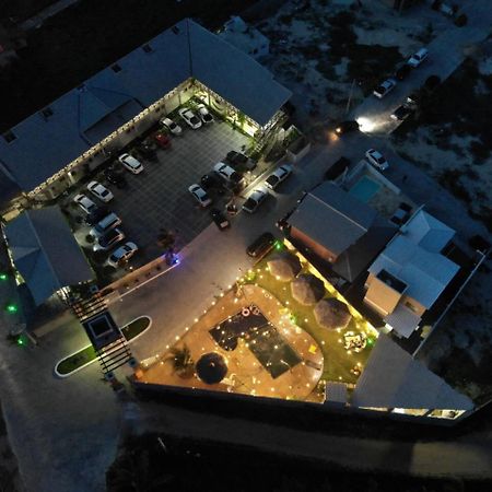 Leao Beach Pousada Luis Correia Bagian luar foto